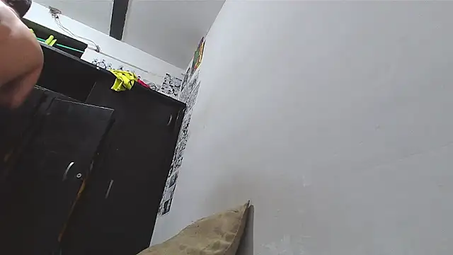 Snapshot of King_russo chatting on February 2025 05:20:01 AM King russo online show from February 2025 05:20:01 AM