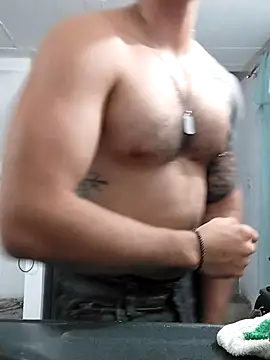 Snapshot of King_russo chatting on February 2025 03:20:01 AM King russo online show from February 2025 03:20:01 AM