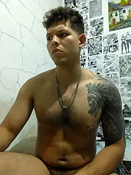 Snapshot of King_russo chatting on February 2025 06:44:02 AM King russo online show from February 2025 06:44:02 AM