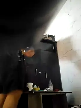 Snapshot of King_russo chatting on March 2025 07:58:02 PM King russo online show from March 2025 07:58:02 PM