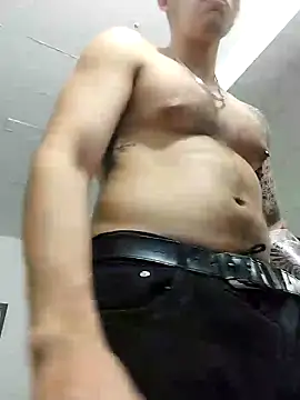 Snapshot of King_russo chatting on September 2025 01:09:02 AM King russo online show from September 2025 01:09:02 AM