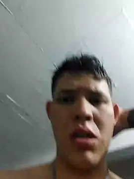 Snapshot of King_russo chatting on November 2025 11:16:02 PM King russo online show from November 2025 11:16:02 PM