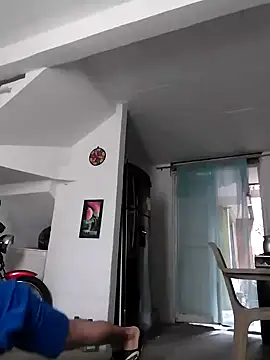 Snapshot of King_russo chatting on November 2025 05:01:02 PM King russo online show from November 2025 05:01:02 PM