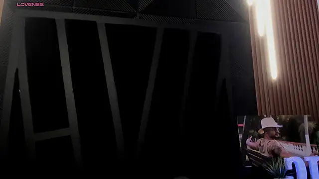 JeanColleman online show from November 2025 11:16:01 PM