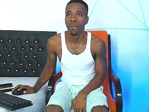 Snapshot of Damian_hart_24CM chatting on March 2025 11:27:02 AM Damian hart 24CM online show from March 2025 11:27:02 AM