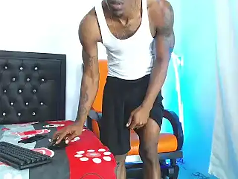 Snapshot of Damian_hart_24CM chatting on March 2025 03:31:01 PM Damian hart 24CM online show from March 2025 03:31:01 PM