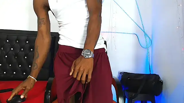 Snapshot of Damian_hart_24CM chatting on November 2025 10:59:01 AM Damian hart 24CM online show from November 2025 10:59:01 AM