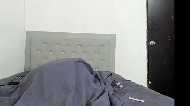 camila bigcock169 online show from March 2025 02:10:02 AM