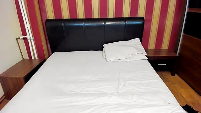 AshPage online show from December 2024 01:25:01 AM