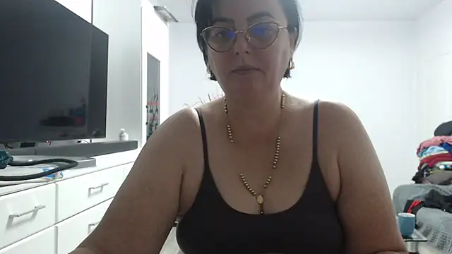 Amandamuller1982 online show from October 2025 10:07:02 PM