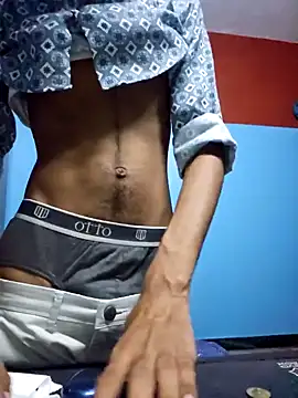 Snapshot of Luffyslim chatting on December 2024 06:39:01 PM Luffyslim online show from December 2024 06:39:01 PM