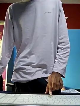 Snapshot of Luffyslim chatting on January 2025 10:45:01 AM Luffyslim online show from January 2025 10:45:01 AM