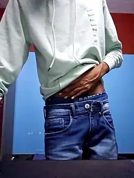 Snapshot of Luffyslim chatting on February 2025 06:47:02 PM Luffyslim online show from February 2025 06:47:02 PM