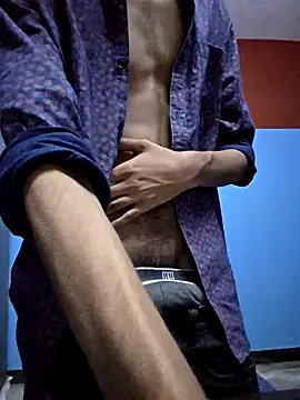 Snapshot of Luffyslim chatting on February 2025 06:24:02 PM Luffyslim online show from February 2025 06:24:02 PM