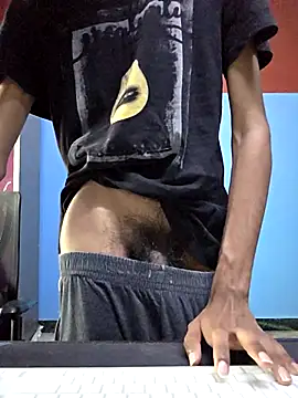 Snapshot of Luffyslim chatting on February 2025 09:33:01 AM Luffyslim online show from February 2025 09:33:01 AM