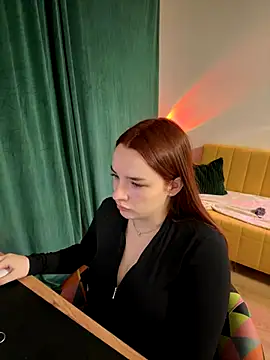 CookyDaisy online show from December 2024 07:43:02 PM