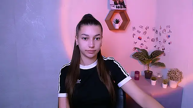 KarolinaRosse  online show from September 2025 05:12:01 AM