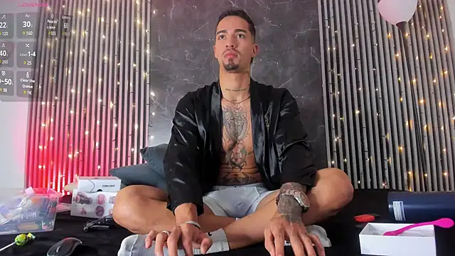 Duriel  online show from December 2024 12:06:01 PM