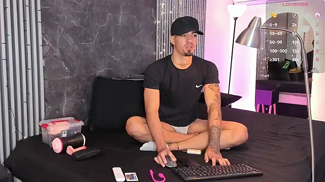 Duriel  online show from January 2025 12:19:02 PM