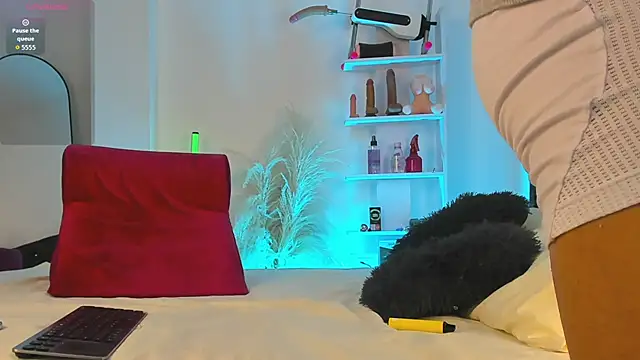 Duriel  online show from September 2025 04:50:01 PM