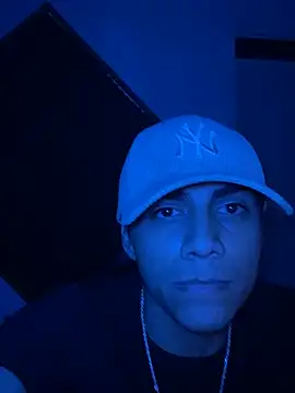 Snapshot of SkinnyHot444 chatting on February 2025 10:36:02 AM SkinnyHot444 online show from February 2025 10:36:02 AM