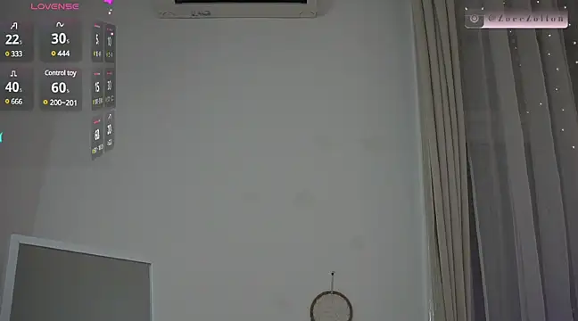 ZoeeZolton online show from March 2025 09:53:01 PM