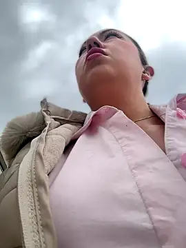 VIOLETA-25  online show from November 2025 03:01:02 PM