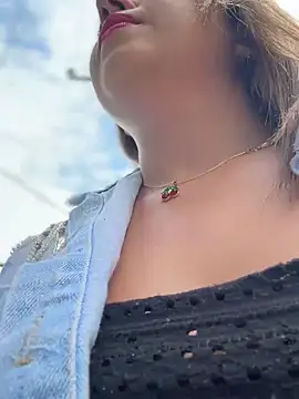 VIOLETA-25  online show from January 2026 03:06:01 PM