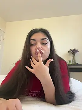 Snapshot of Sweet_Khalifa_ chatting on December 2024 06:52:02 AM Sweet Khalifa online show from December 2024 06:52:02 AM