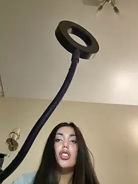 Snapshot of Sweet_Khalifa_ chatting on December 2025 02:37:02 PM Sweet Khalifa online show from December 2025 02:37:02 PM