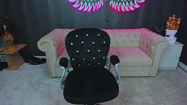 Snapshot of anemarieejolie chatting on February 2025 08:46:01 PM anemarieejolie online show from February 2025 08:46:01 PM