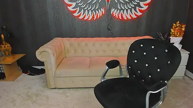 Snapshot of anemarieejolie chatting on February 2025 10:00:01 PM anemarieejolie online show from February 2025 10:00:01 PM