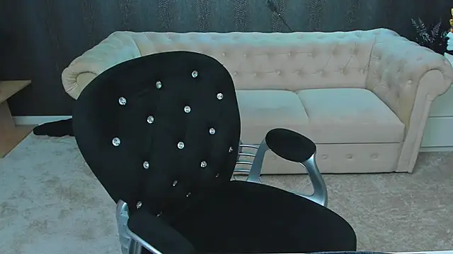 Snapshot of anemarieejolie chatting on February 2025 10:40:02 PM anemarieejolie online show from February 2025 10:40:02 PM