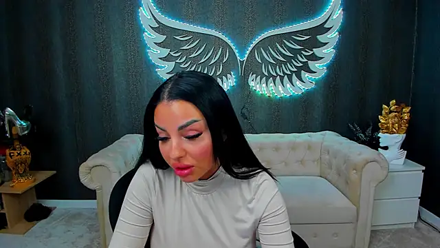 Snapshot of anemarieejolie chatting on March 2025 06:36:01 PM anemarieejolie online show from March 2025 06:36:01 PM