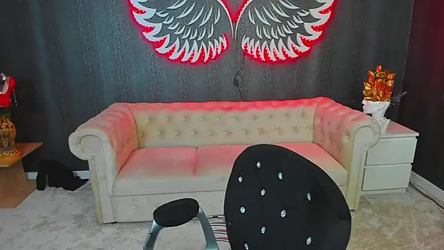 Snapshot of anemarieejolie chatting on September 2025 05:03:01 PM anemarieejolie online show from September 2025 05:03:01 PM