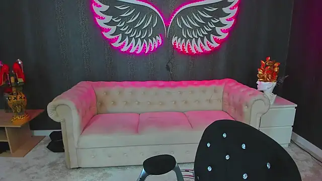 Snapshot of anemarieejolie chatting on September 2025 04:23:02 PM anemarieejolie online show from September 2025 04:23:02 PM