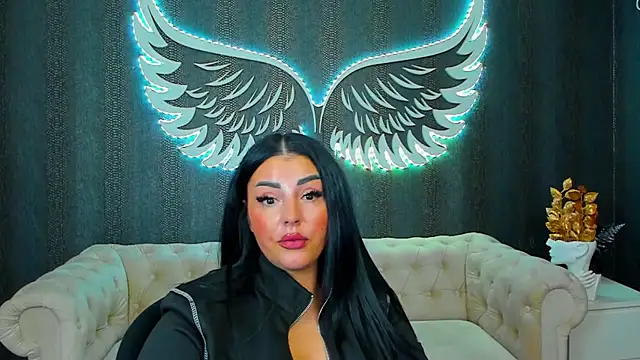 Snapshot of anemarieejolie chatting on October 2025 05:23:02 PM anemarieejolie online show from October 2025 05:23:02 PM