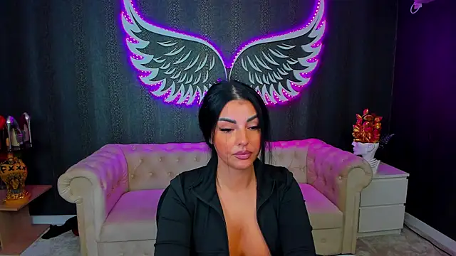 Snapshot of anemarieejolie chatting on October 2025 05:56:01 PM anemarieejolie online show from October 2025 05:56:01 PM