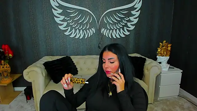 Snapshot of anemarieejolie chatting on November 2025 05:36:02 PM anemarieejolie online show from November 2025 05:36:02 PM