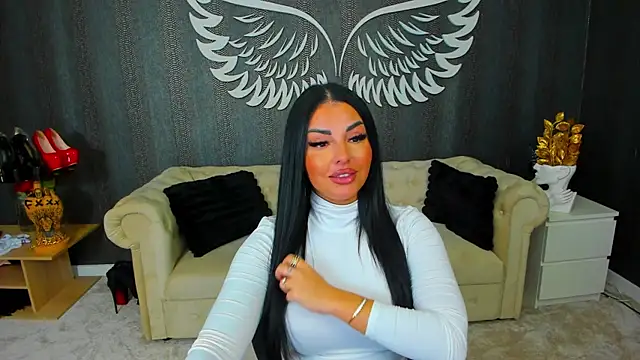 Snapshot of anemarieejolie chatting on November 2025 07:13:02 PM anemarieejolie online show from November 2025 07:13:02 PM