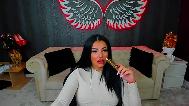 Snapshot of anemarieejolie chatting on December 2025 05:08:02 PM anemarieejolie online show from December 2025 05:08:02 PM