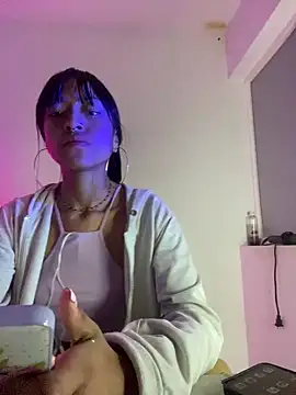 bonnie 18x online show from March 2025 03:11:01 AM