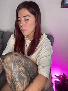 Snapshot of luccianagreyy chatting on December 2024 10:16:01 PM luccianagreyy online show from December 2024 10:16:01 PM