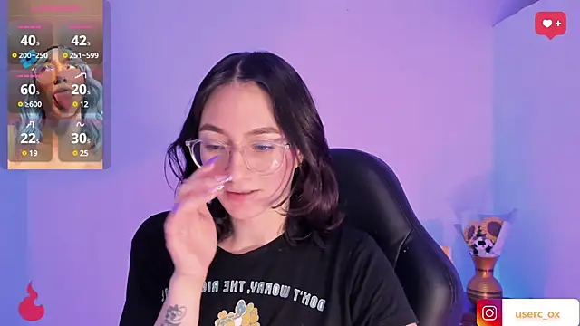 Snapshot of haanna_thompsoon chatting on February 2025 09:50:02 PM haanna thompsoon online show from February 2025 09:50:02 PM