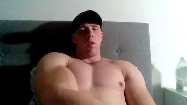 Snapshot of parkerxmuscle chatting on January 2025 04:44:02 AM parkerxmuscle online show from January 2025 04:44:02 AM