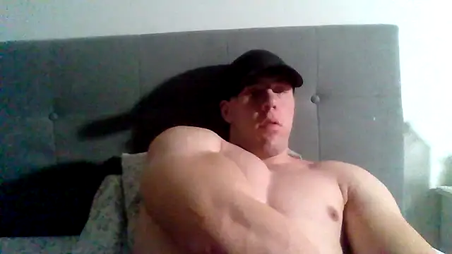 Snapshot of parkerxmuscle chatting on January 2025 12:16:02 PM parkerxmuscle online show from January 2025 12:16:02 PM