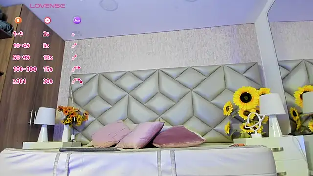 Im gaia online show from November 2025 12:49:02 PM