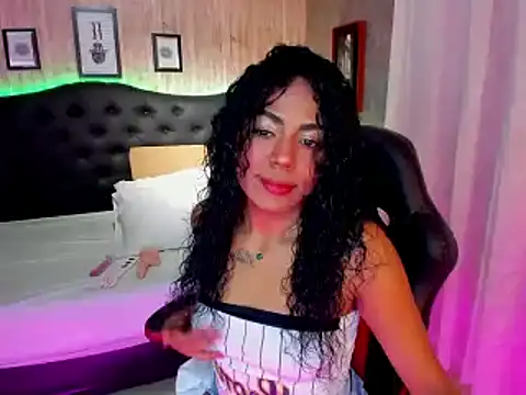 Edelaine rogers online show from January 2025 07:49:01 PM