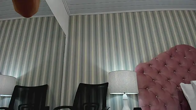 HazelMoret online show from February 2025 03:15:02 PM