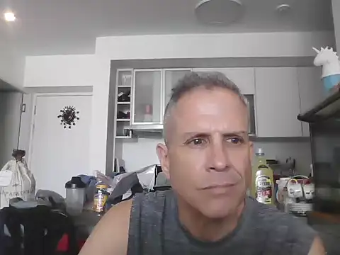 Diegoperrote682661 online show from January 2026 05:49:02 PM